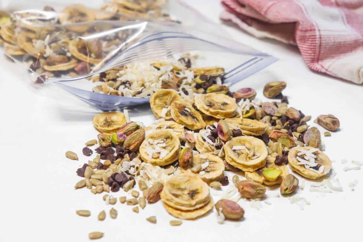 Pistachio-Chip Trail Mix