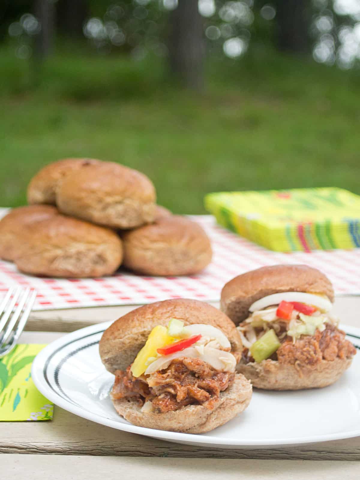 how to make Asian Pulled Pork Sliders 