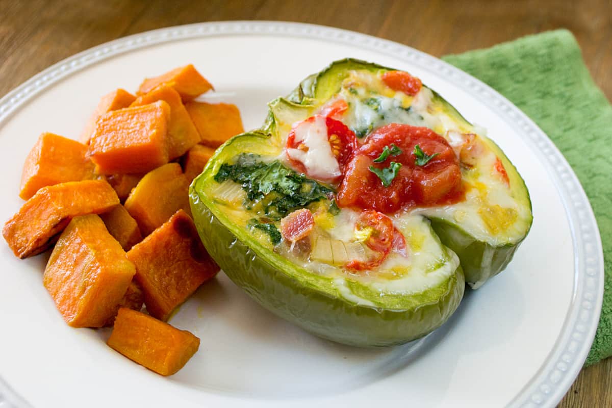 kale and bacon breakfast stuffed peppers