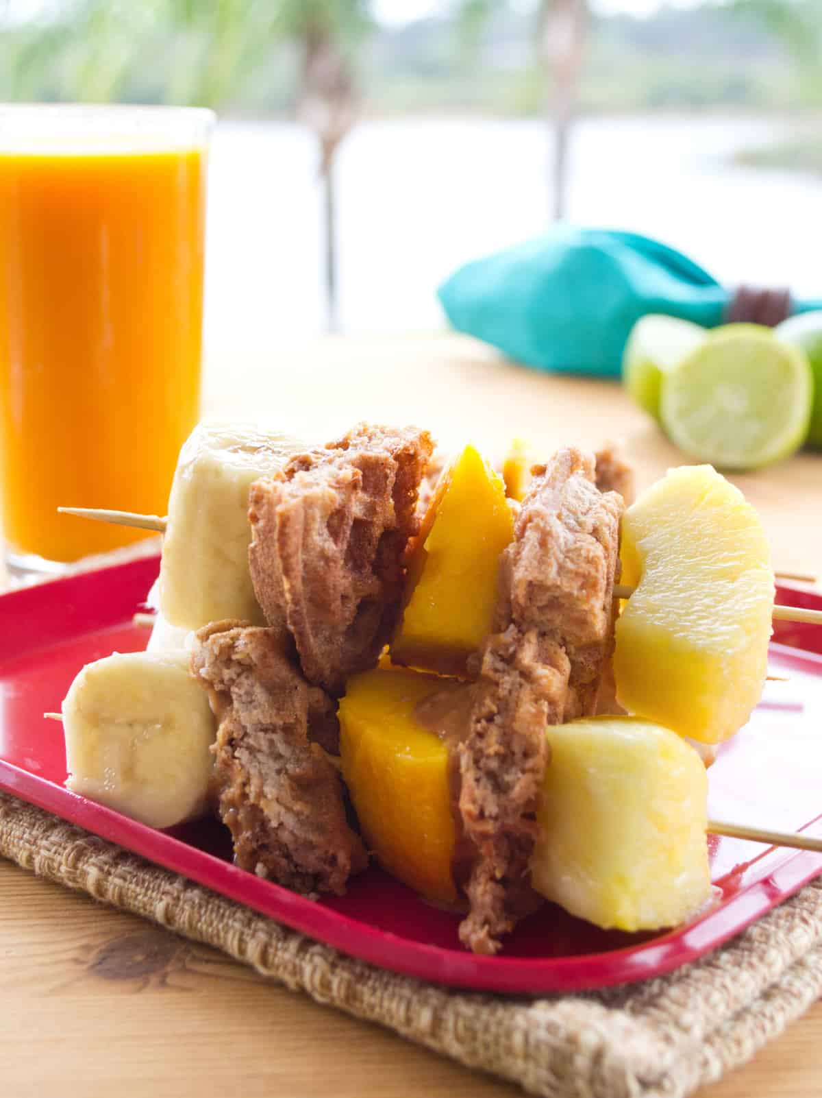 How to make Sunny Breakfast Fruit Skewers 