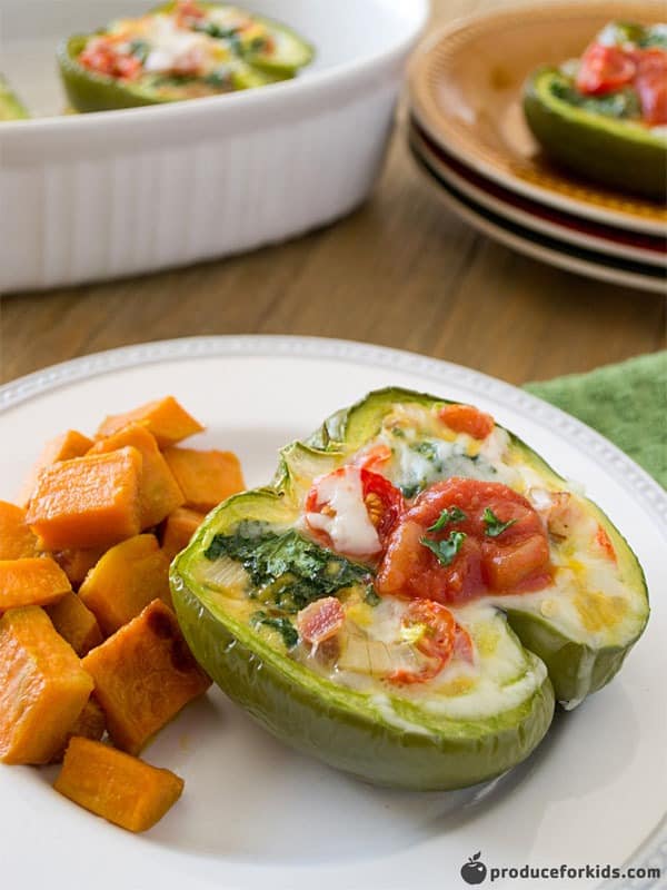 healthy breakfast stuffed peppers