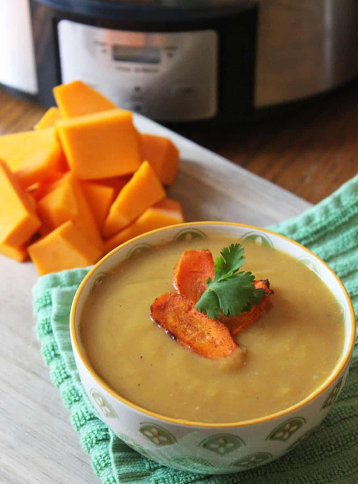slow cooker butternut squash soup with roasted carrot chips 