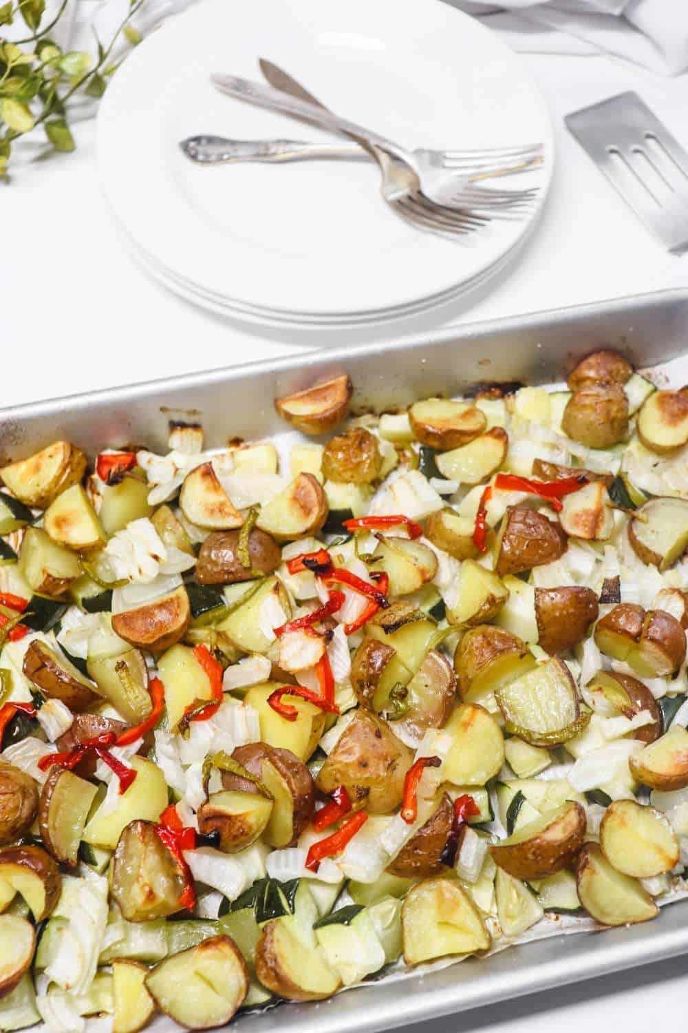 Easy Oven Roasted Breakfast Potatoes