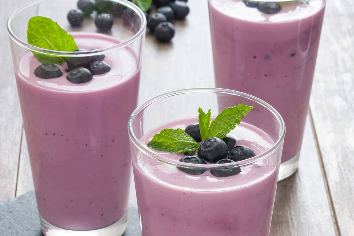 Banana, Blueberry & Mango Smoothie | Healthy Family Project