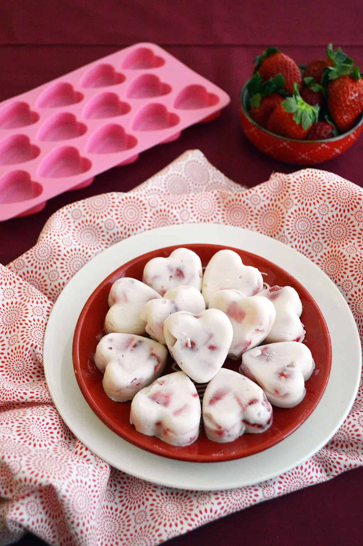 Healthy Frozen Strawberry Yogurt Bites