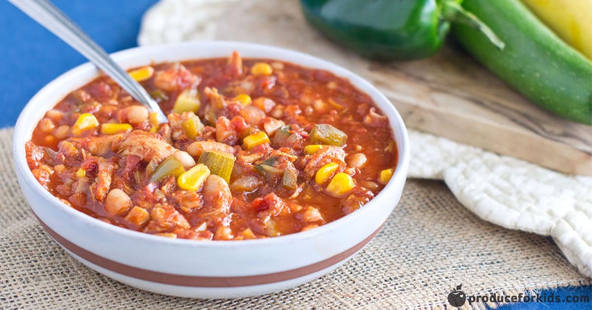 Chicken & White Bean Chili | Healthy Family Project