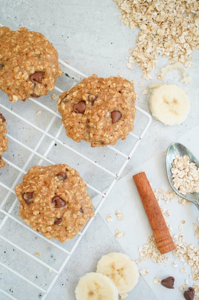 banana chocolate chip cookies with instant oats