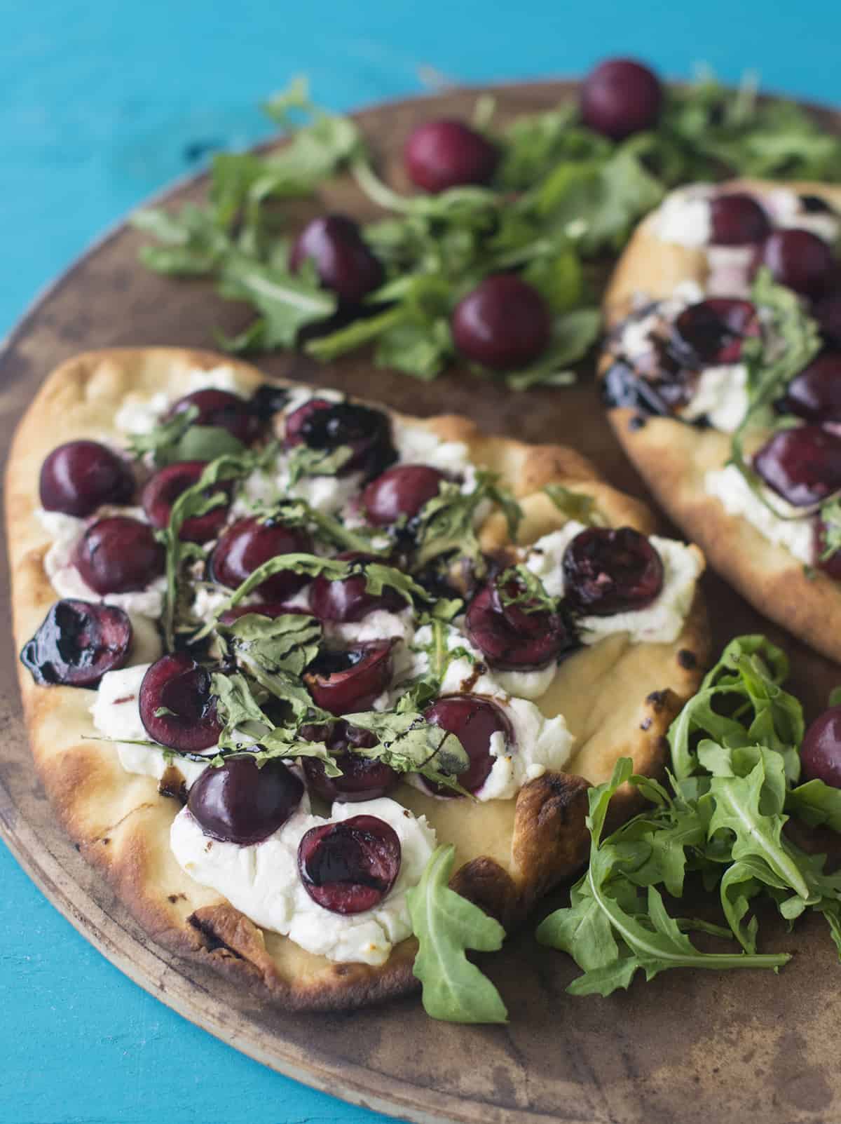 How to make Cherry and Goat Cheese Flatbread Pizza