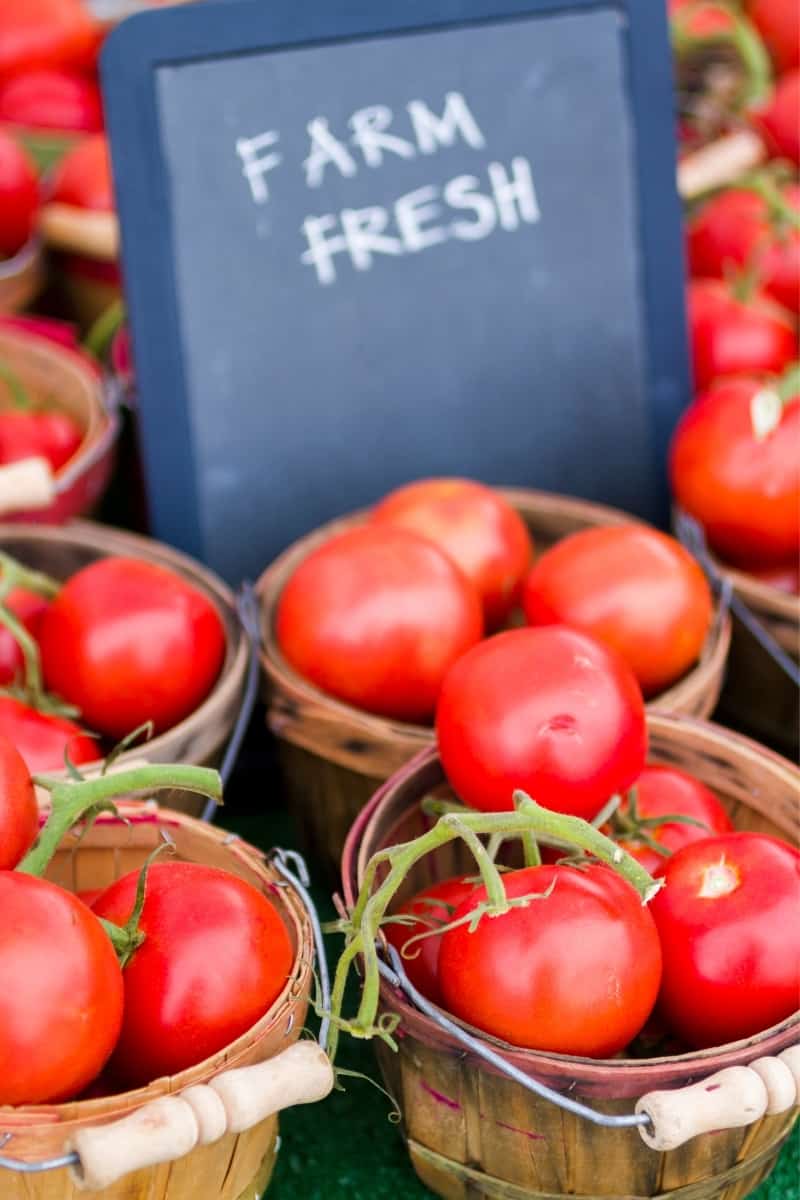 buying fresh produce for meal planning 