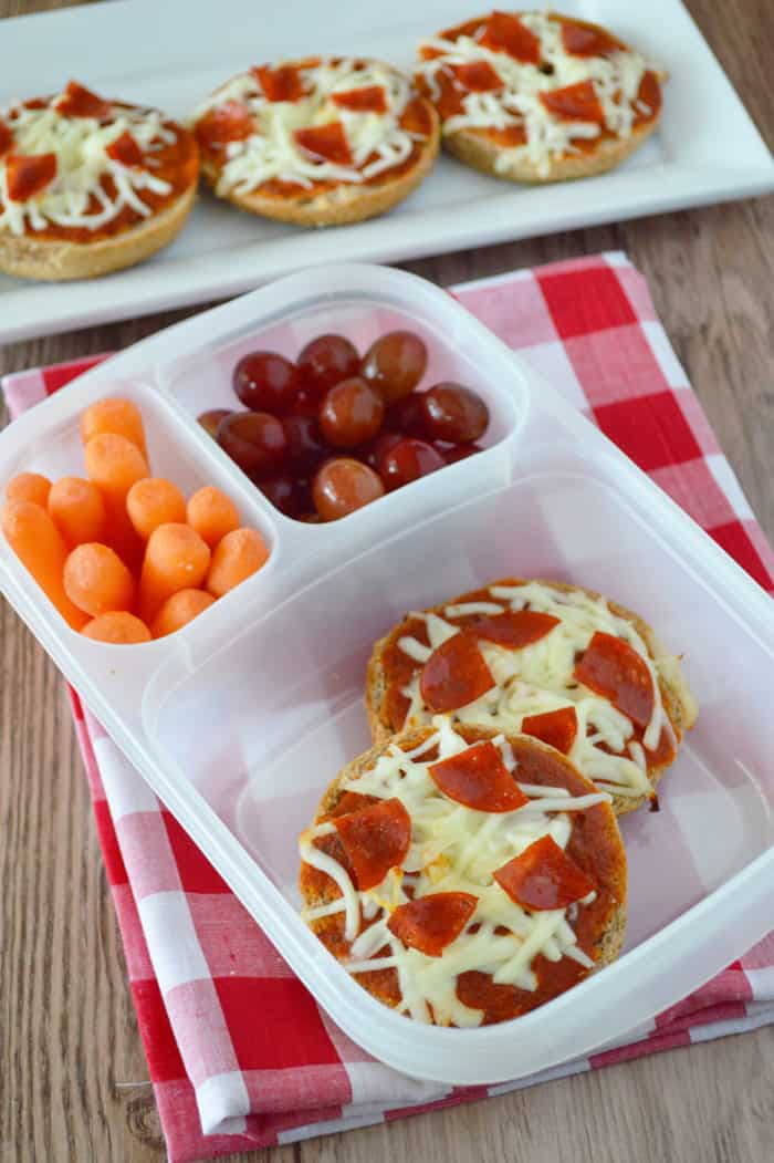 Homemade Pizza Bagel Bites | Healthy Family Project