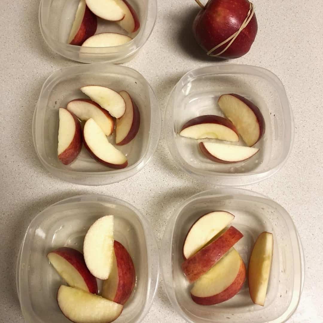 The Simple Trick To Keep Pre-Cut Apple Slices Fresh All Week