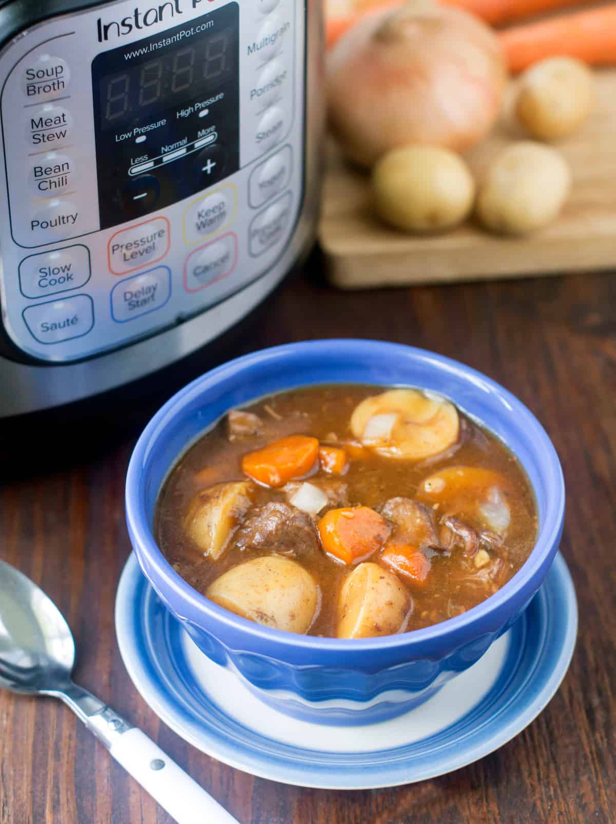 how to make beef stew in the Instant Pot 