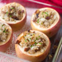 Baked Apples Stuffed With Rice and Pecans