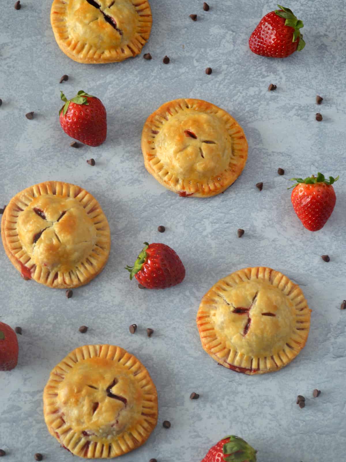 mini strawberry hand pies