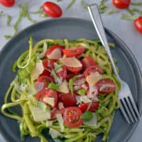 Pesto Zoodles with Tomatoes