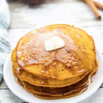 Easy Pumpkin Spice Pancakes