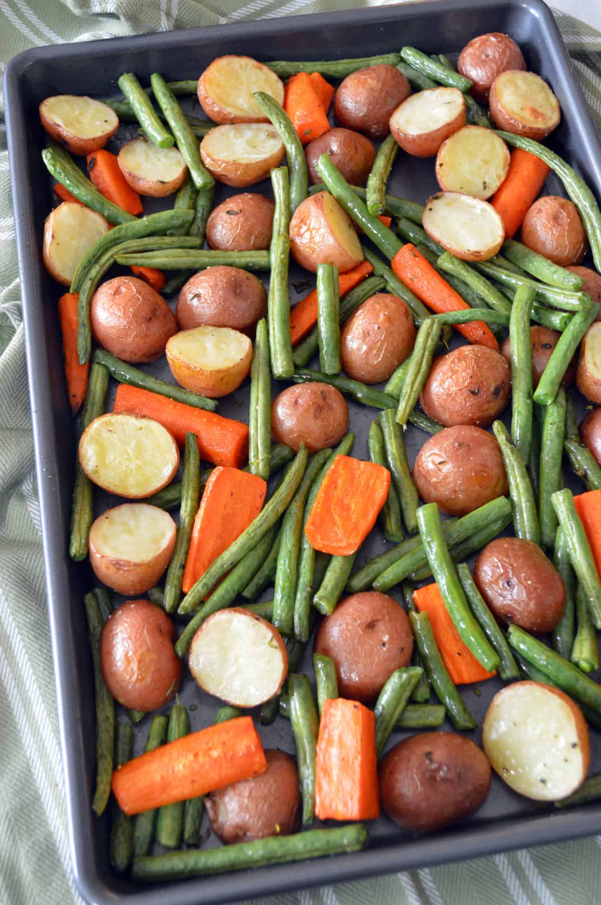 Roasted Potatoes With Green Beans And Carrots Healthy Family Project