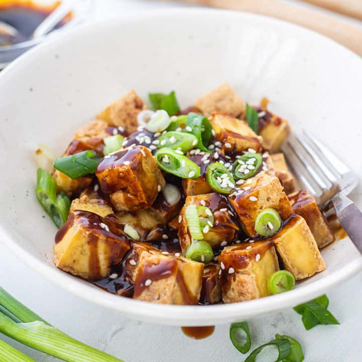 Crispy Baked Tofu with Ginger Soy Sauce