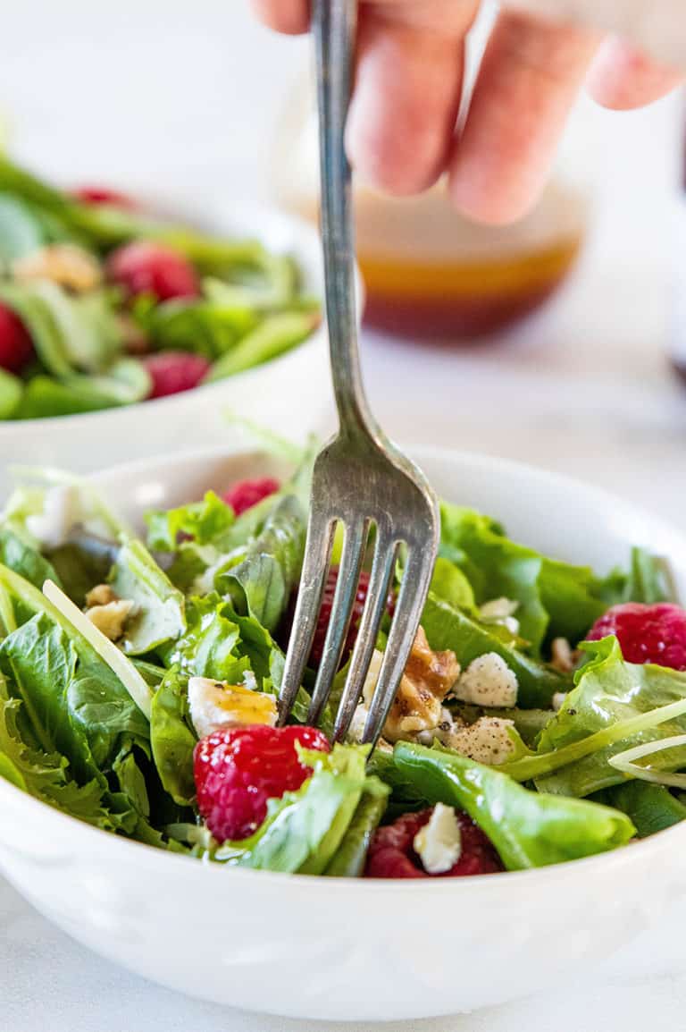 Raspberry Walnut Salad Recipe | Healthy Family Project