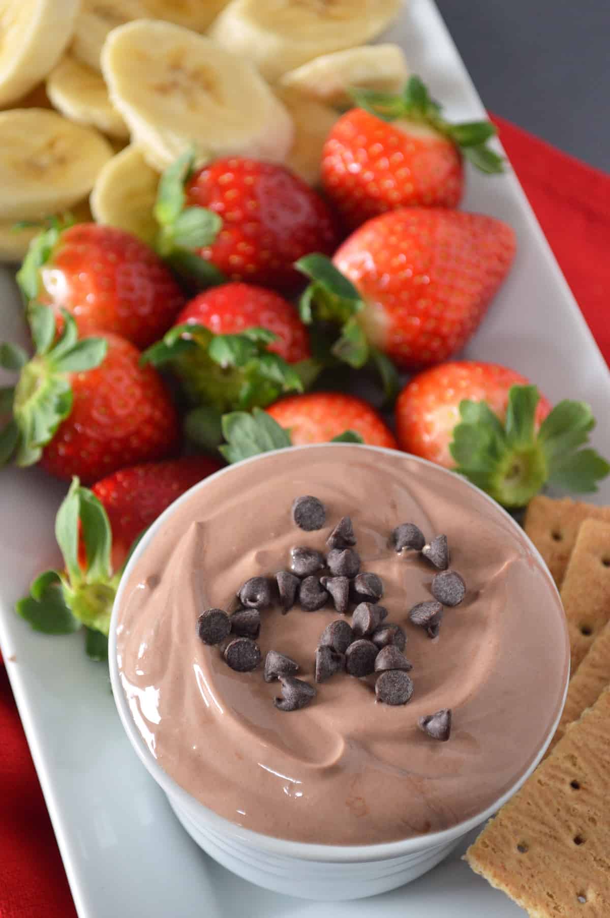 how to make a chocolate yogurt fruit dip