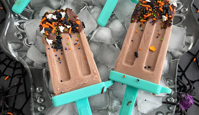 Chocolate Halloween popsicles with candy eyes