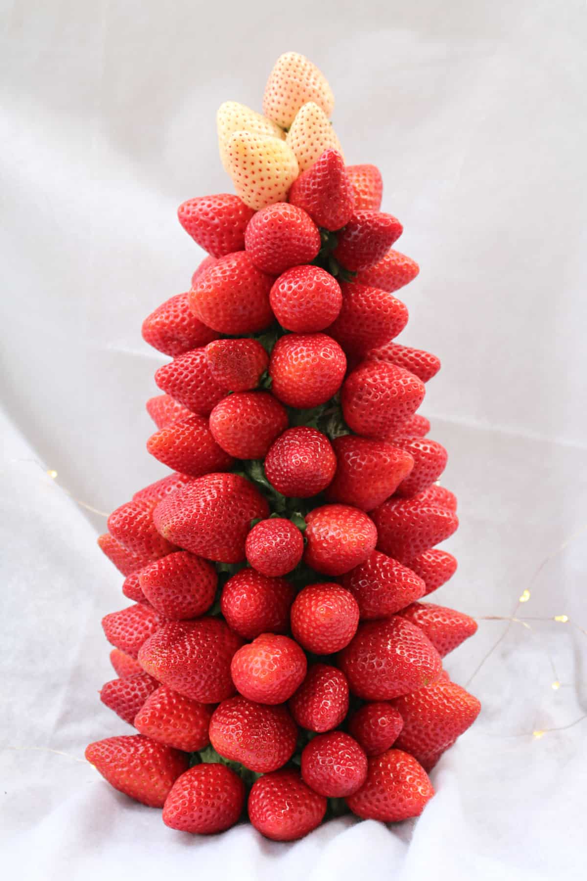How to make a Strawberry Christmas Tree using a crafting cone
