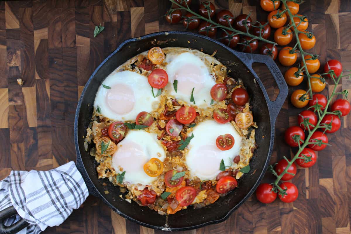 How To Make Shakshouka Using Fresh Tomatoes - Healthy Family Project