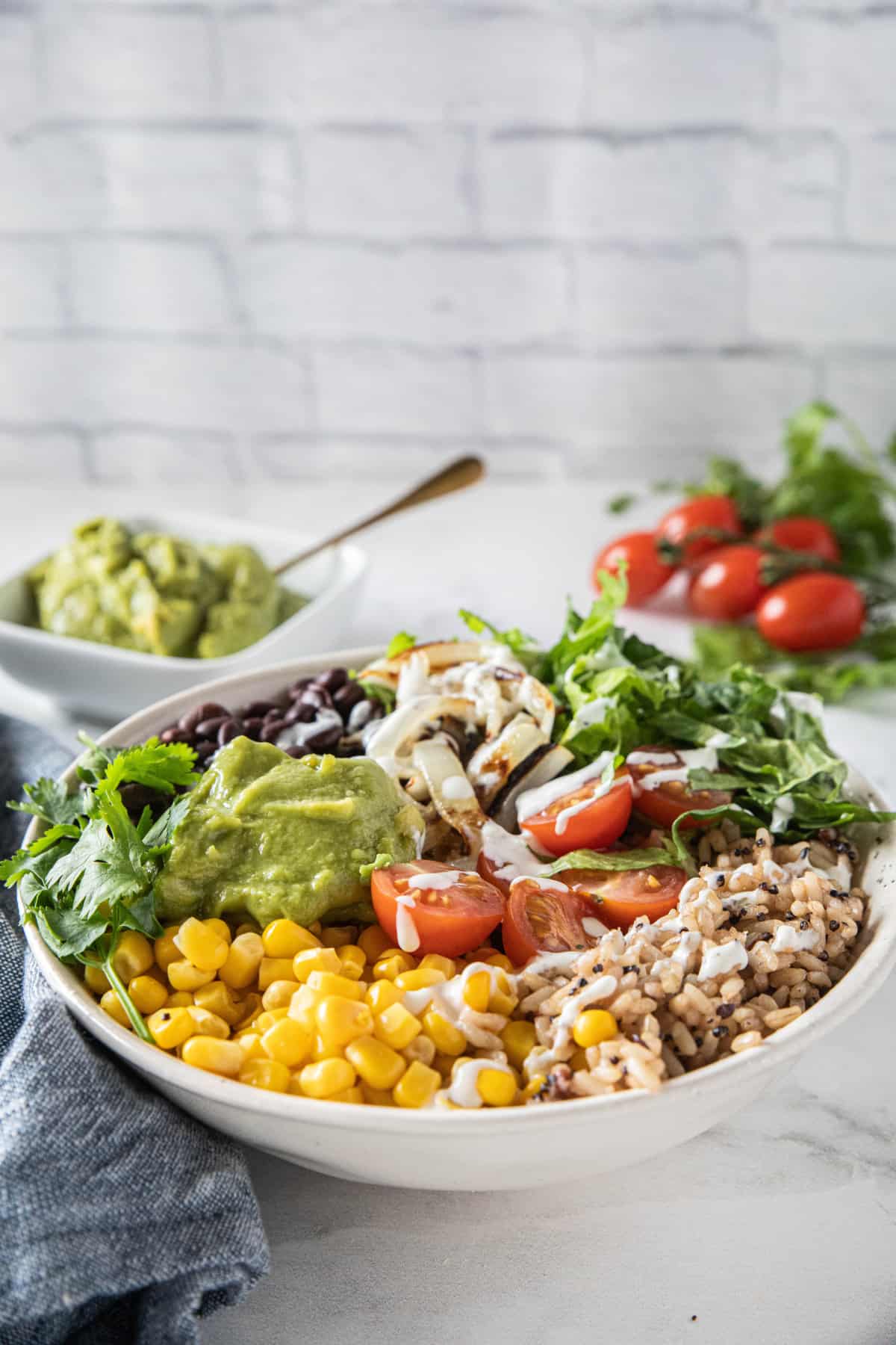 Vegetarian Burrito Bowls with Quinoa 