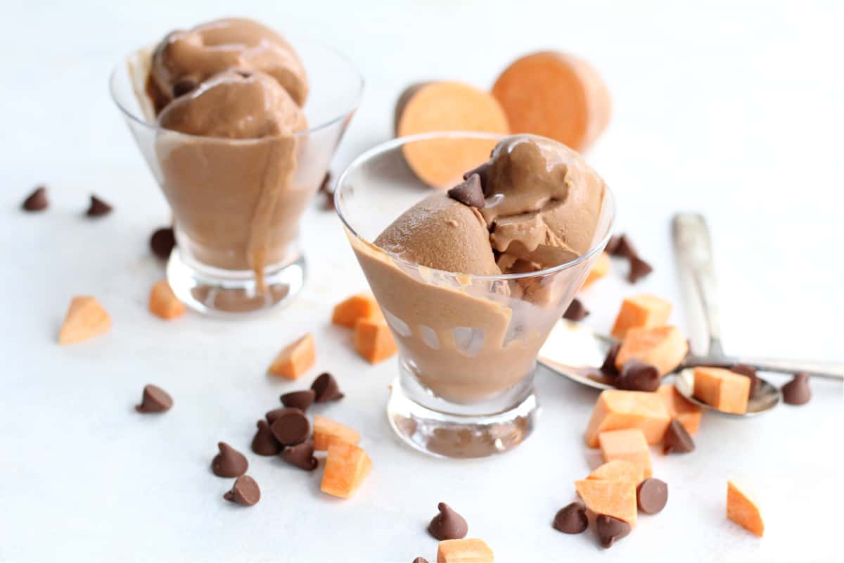 How to make Chocolate Ice Cream made with Sweet potatoes