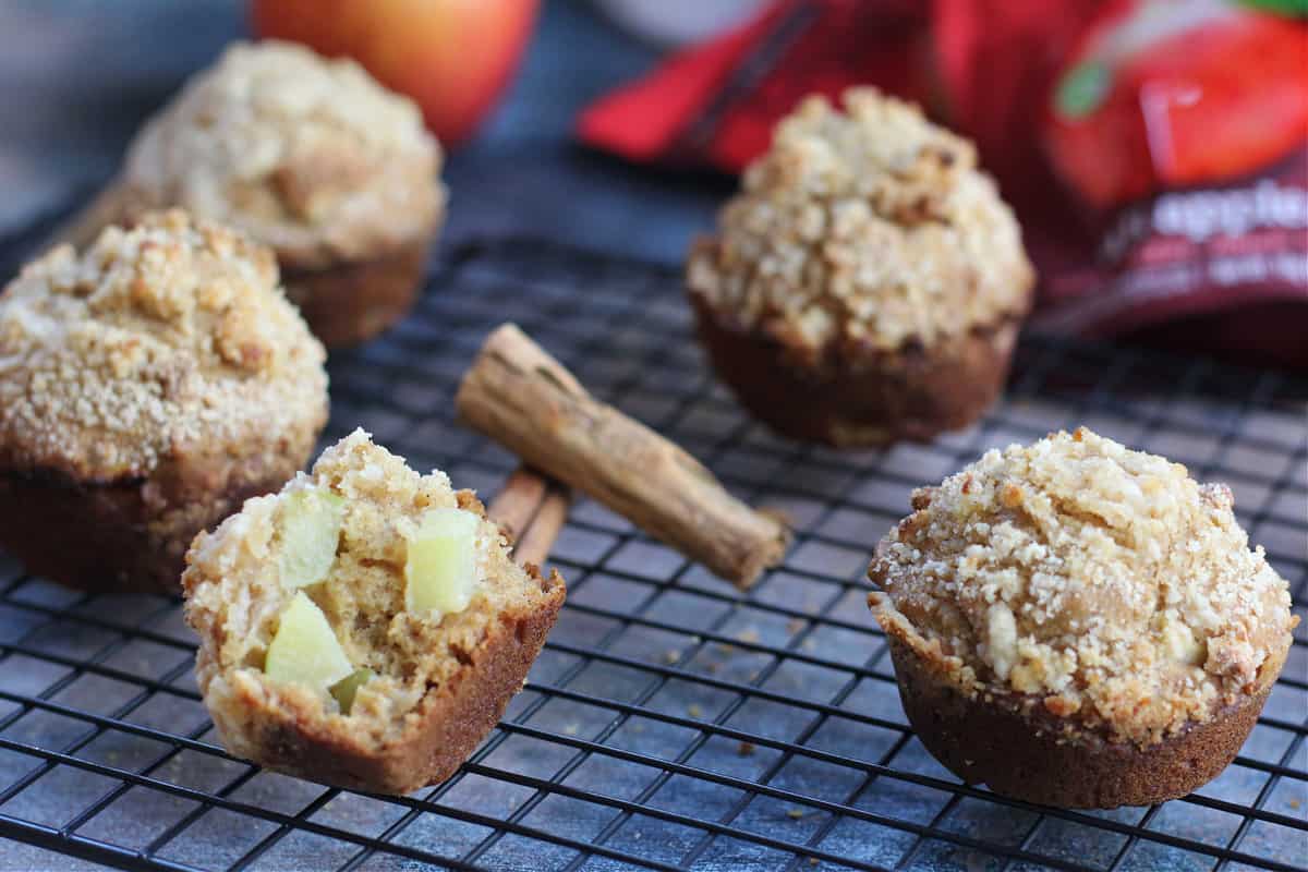 Easy Healthy Apple Cinnamon Muffins