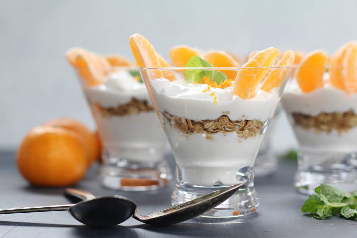 Healthy Yogurt Parfaits with Mandarins