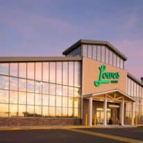 Lowes Foods Season of Sharing: Feeding Local Families